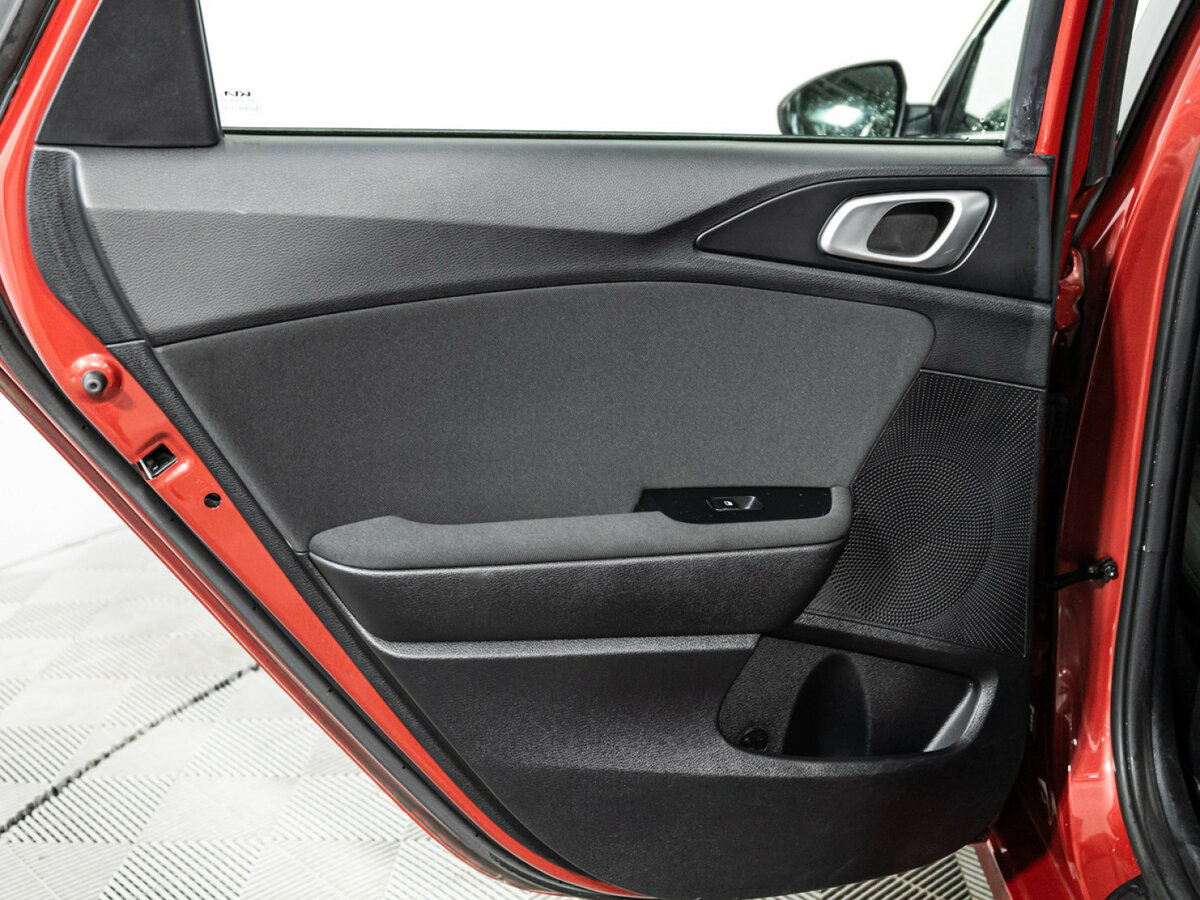 Kia Ceed б/у, 2022, Автоматическая. Фото: #22