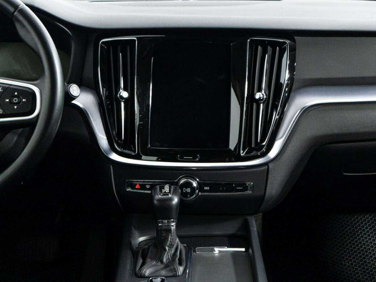 Volvo V60 б/у, 2018, Автоматическая. Фото: #13