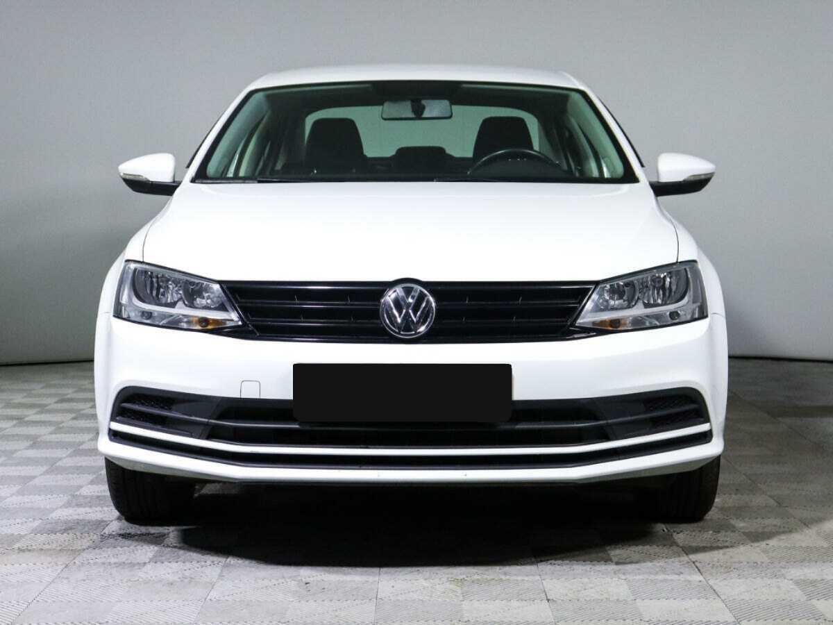 Volkswagen Jetta б/у, 2017, Механическая. Фото: #1