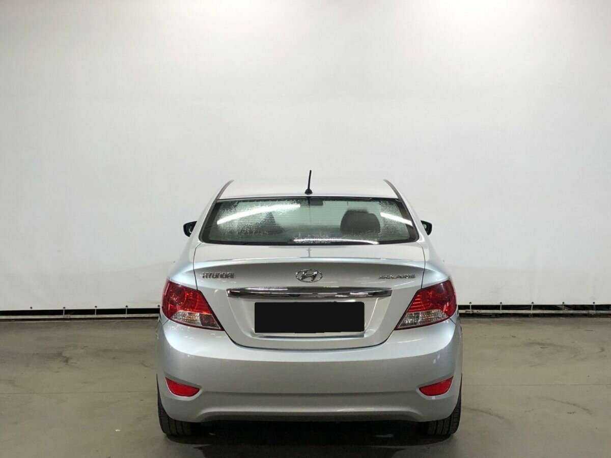 Hyundai Solaris б/у, 2014, Механическая. Фото: #5