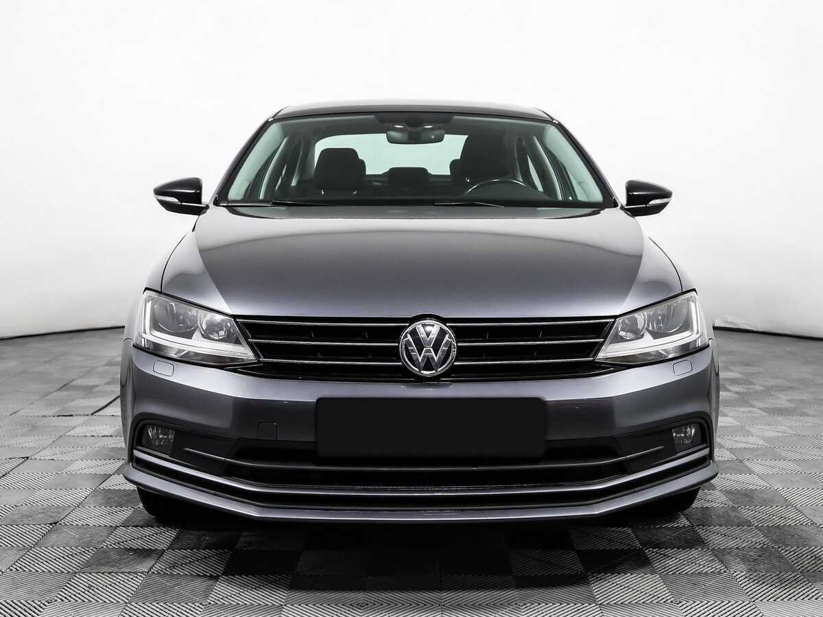 Volkswagen Jetta б/у, 2017, Роботизированная. Фото: #1