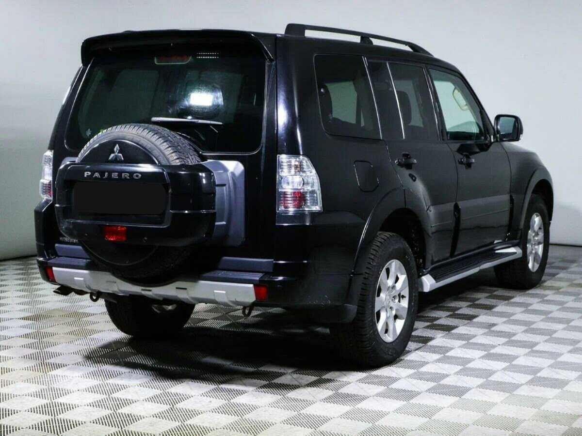 Mitsubishi Pajero б/у, 2013, Автоматическая. Фото: #3