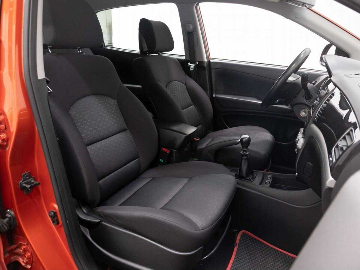 SsangYong Actyon б/у, 2013, Механическая. Фото: #13