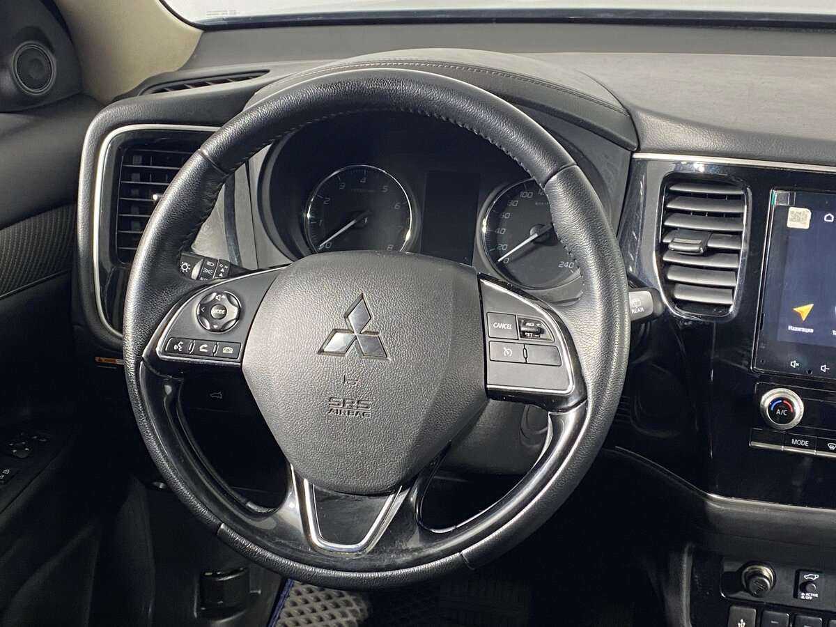 Mitsubishi Outlander б/у, 2021, Вариатор. Фото: #10
