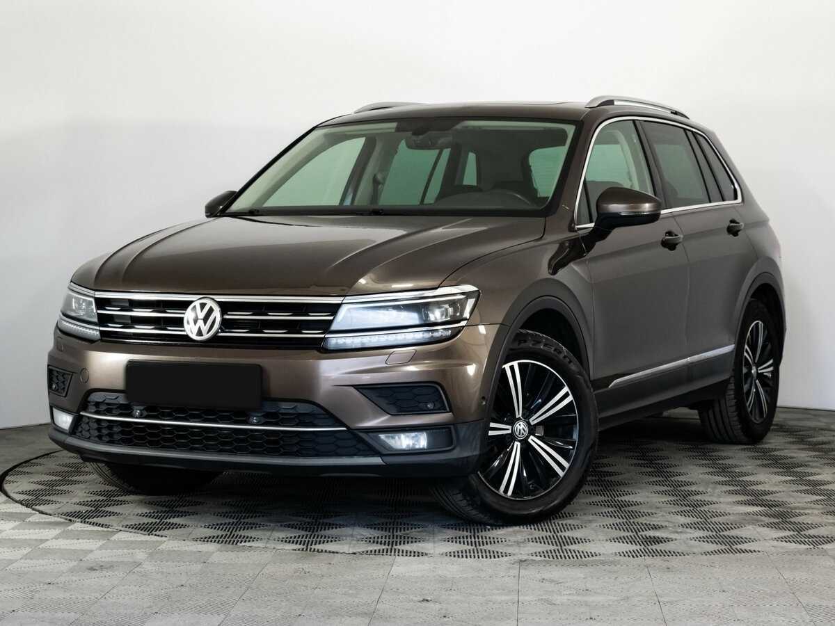 Volkswagen Tiguan б/у, 2017, Роботизированная. Посмотреть фото