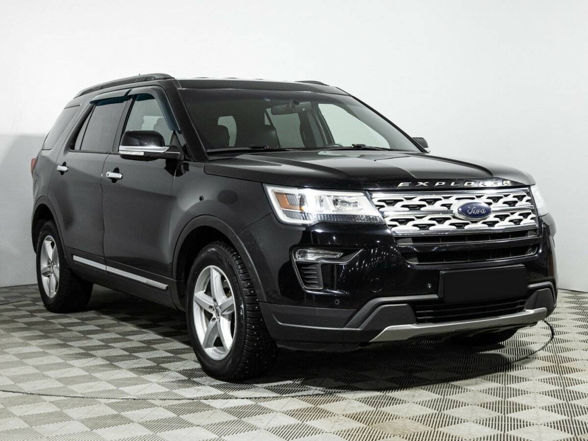 Ford Explorer б/у, 2018, Автоматическая. Фото: #2