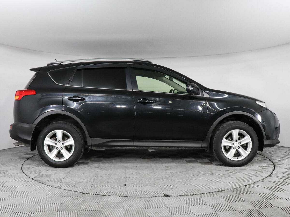 Toyota RAV4 б/у, 2014, Автоматическая. Фото: #3