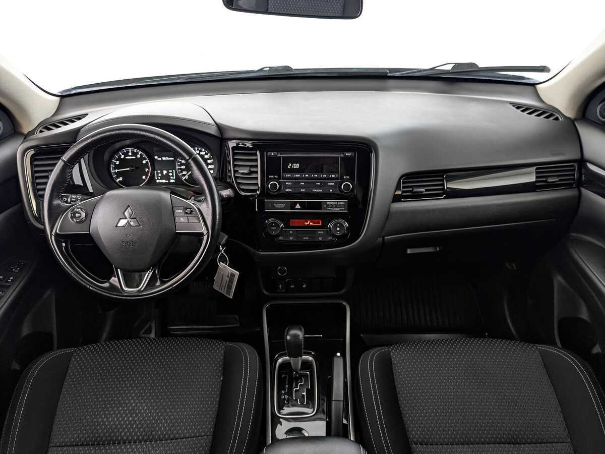 Mitsubishi Outlander б/у, 2019, Вариатор. Фото: #13