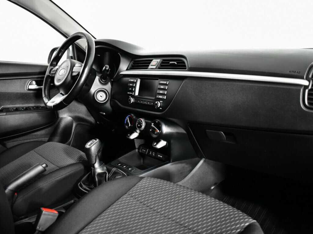 Kia Rio б/у, 2019, Механическая. Фото: #8