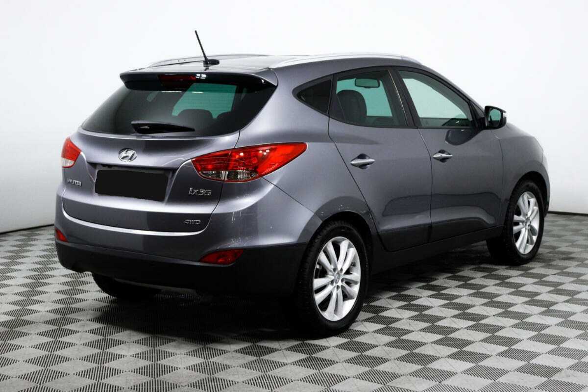Hyundai ix35 б/у, 2012, Автоматическая. Фото: #4