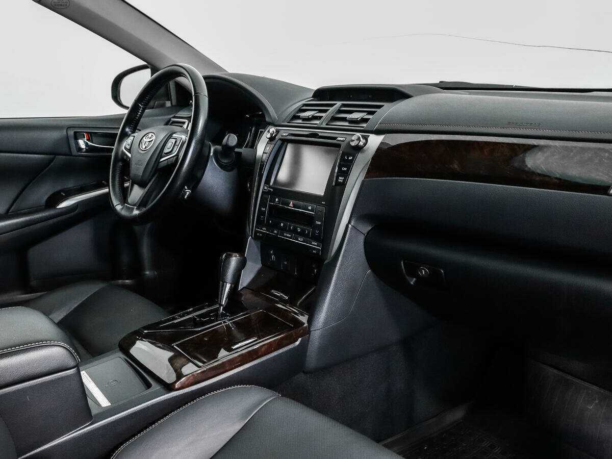 Toyota Camry б/у, 2015, Автоматическая. Фото: #12