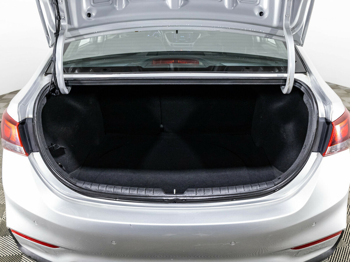 Hyundai Solaris б/у, 2018, Автоматическая. Фото: #14