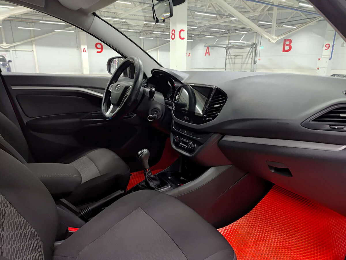 Lada (ВАЗ) Vesta б/у, 2018, Механическая. Фото: #10