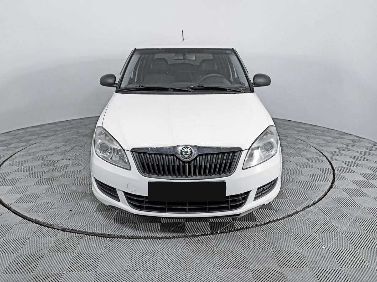 Skoda Fabia б/у, 2012, Механическая. Фото: #1