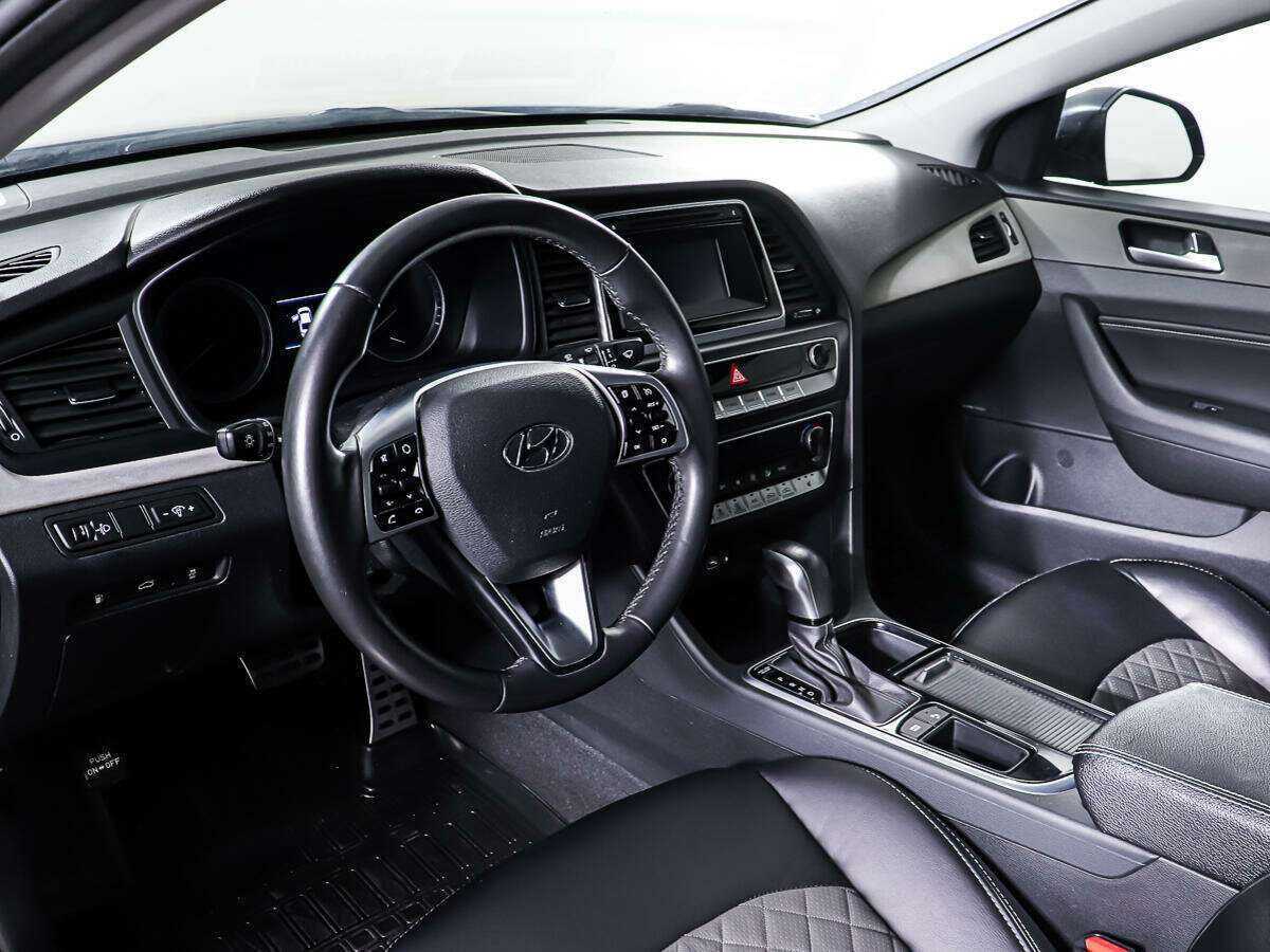Hyundai Sonata б/у, 2018, Автоматическая. Фото: #12