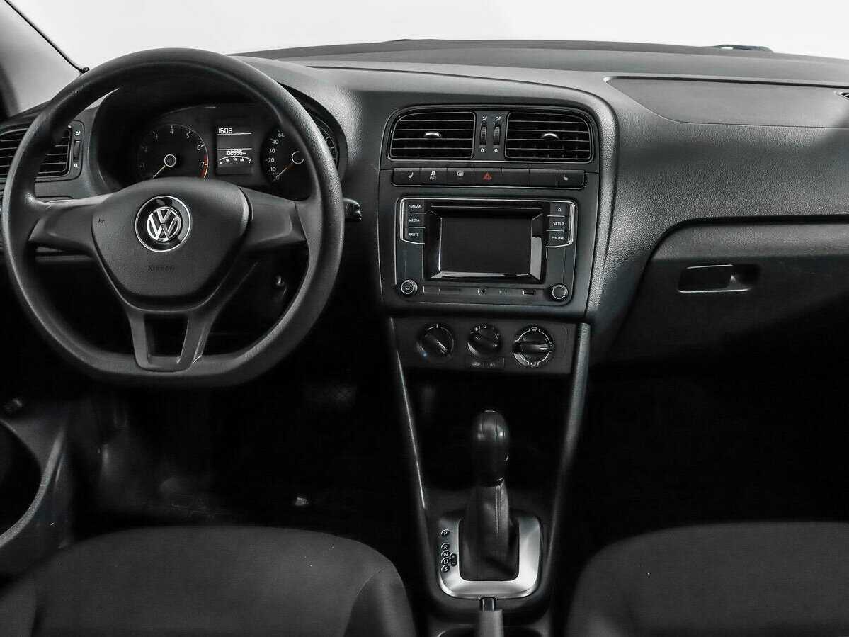 Volkswagen Polo б/у, 2016, Автоматическая. Фото: #11