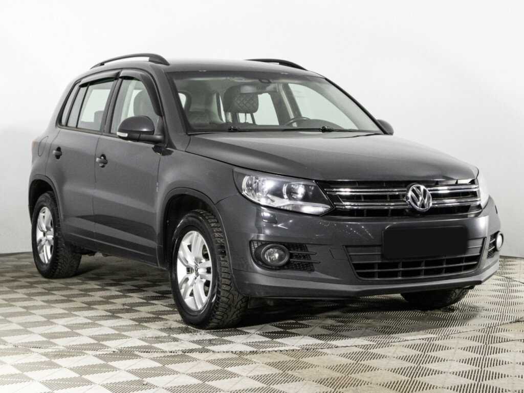 Volkswagen Tiguan б/у, 2015, Роботизированная. Фото: #2