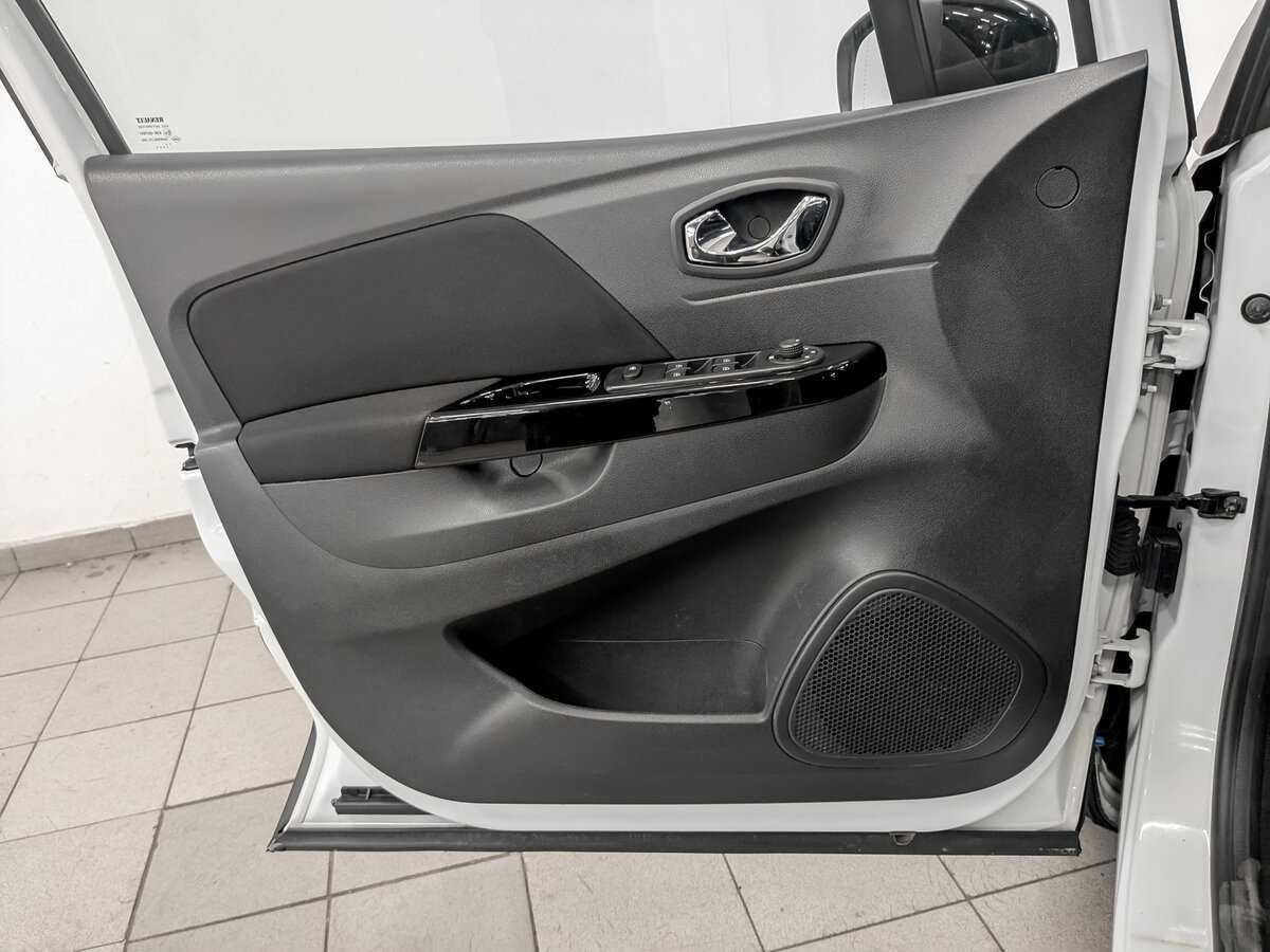 Renault Kaptur б/у, 2018, Вариатор. Фото: #16