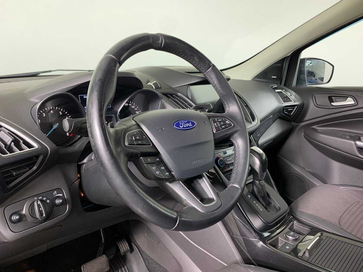 Ford Kuga б/у, 2017, Автоматическая. Фото: #11