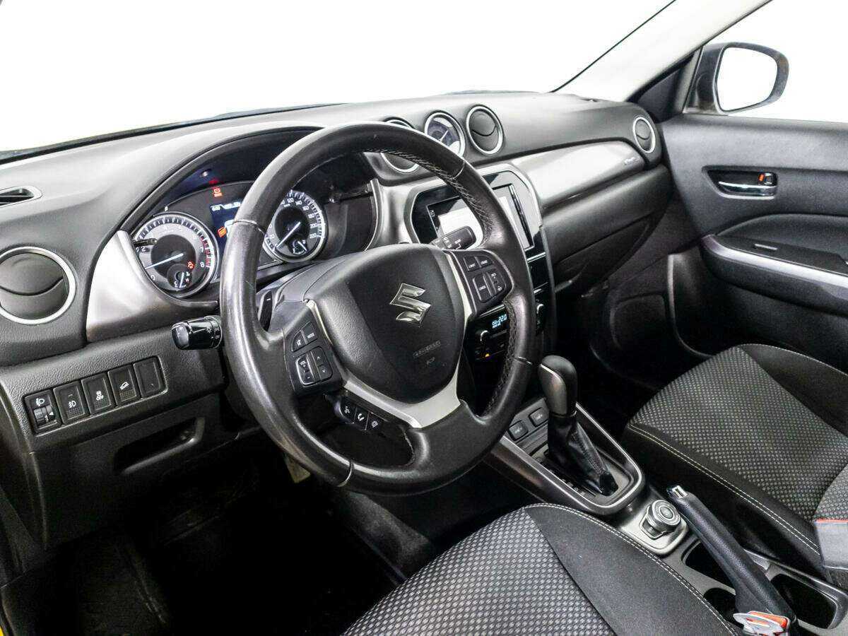 Suzuki Vitara б/у, 2019, Автоматическая. Фото: #10