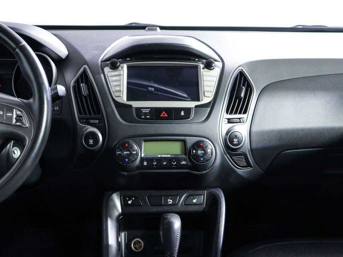 Hyundai ix35 б/у, 2014, Автоматическая. Фото: #12