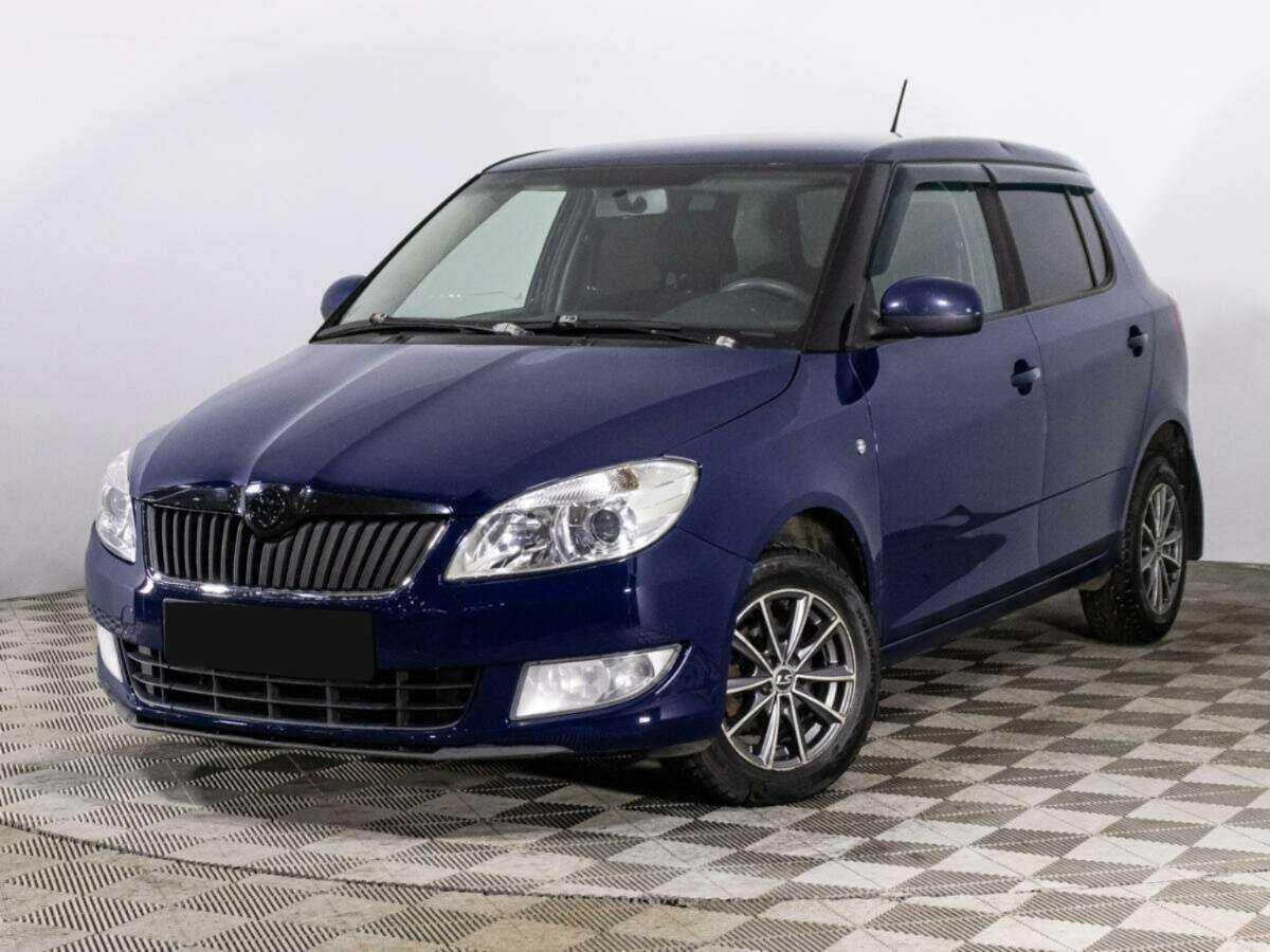 Skoda Fabia б/у, 2013, Механическая. Фото: #0