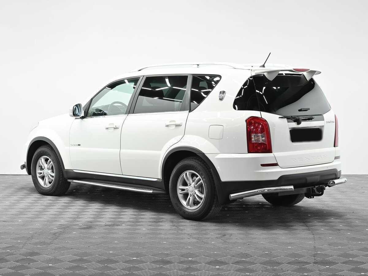 SsangYong Rexton б/у, 2013, Автоматическая. Фото: #3