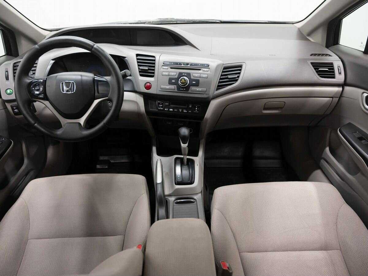 Honda Civic б/у, 2012, Автоматическая. Фото: #12