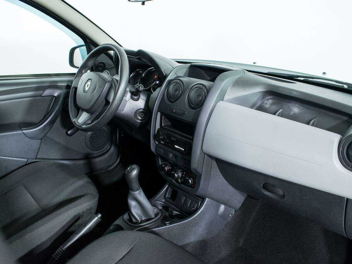 Renault Duster б/у, 2017, Механическая. Фото: #8