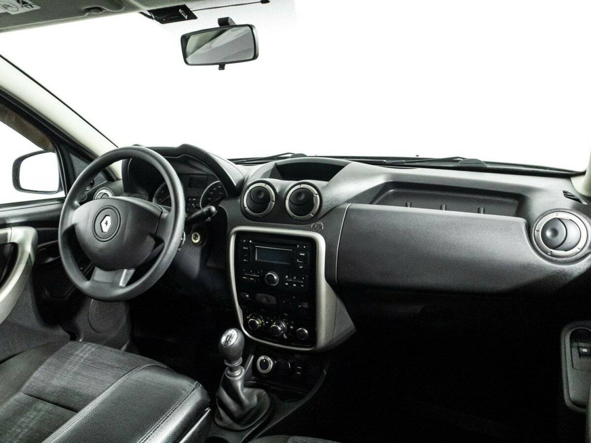 Renault Duster б/у, 2014, Механическая. Фото: #8
