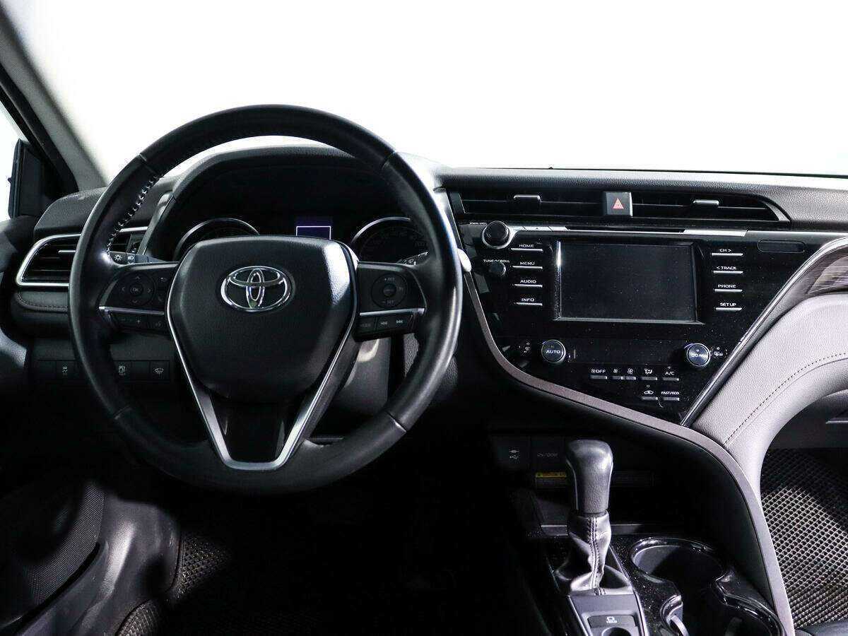 Toyota Camry б/у, 2020, Автоматическая. Фото: #11