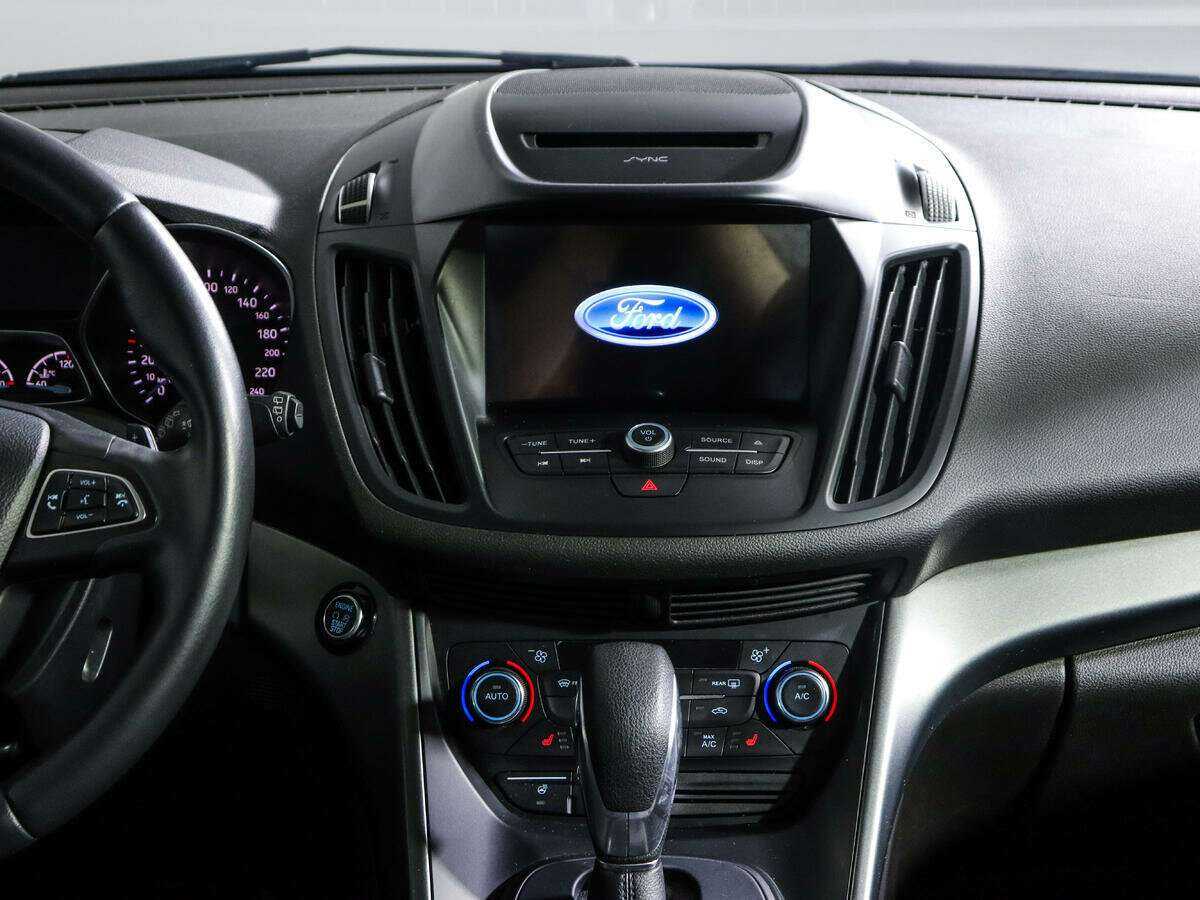 Ford Kuga б/у, 2018, Автоматическая. Фото: #10