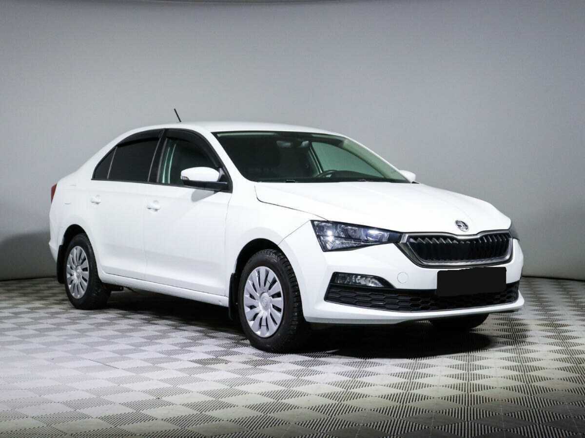 Skoda Rapid б/у, 2021, Автоматическая. Фото: #2