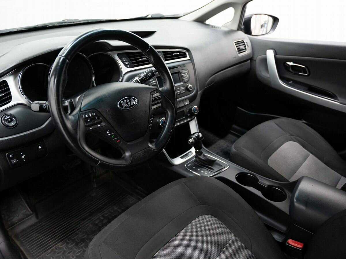 Kia Ceed б/у, 2015, Автоматическая. Фото: #7