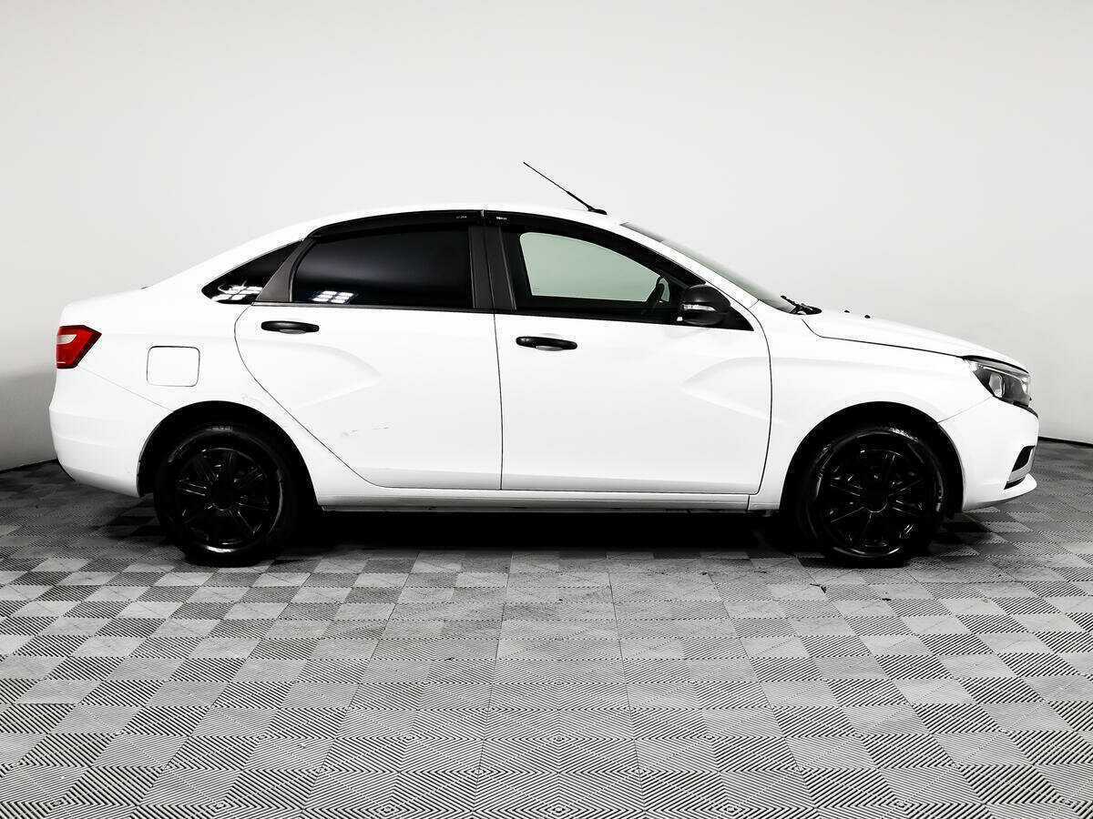 Lada (ВАЗ) Vesta б/у, 2021, Механическая. Фото: #3