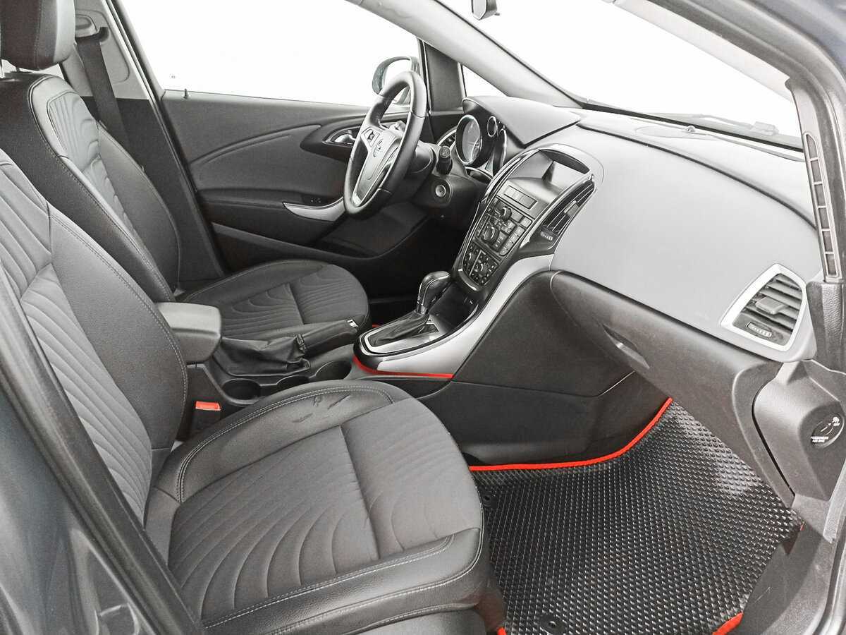 Opel Astra б/у, 2013, Автоматическая. Фото: #8