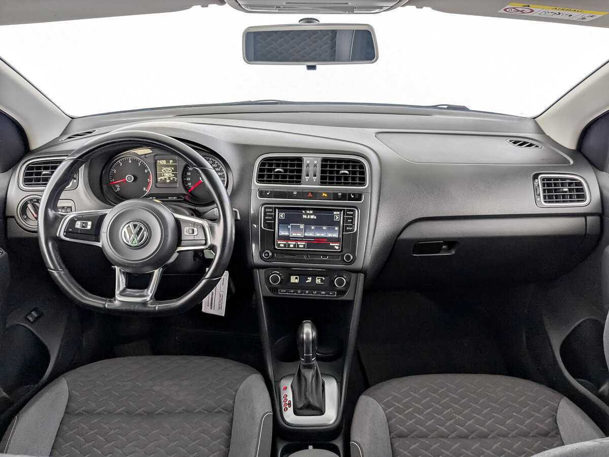 Volkswagen Polo б/у, 2019, Автоматическая. Фото: #13