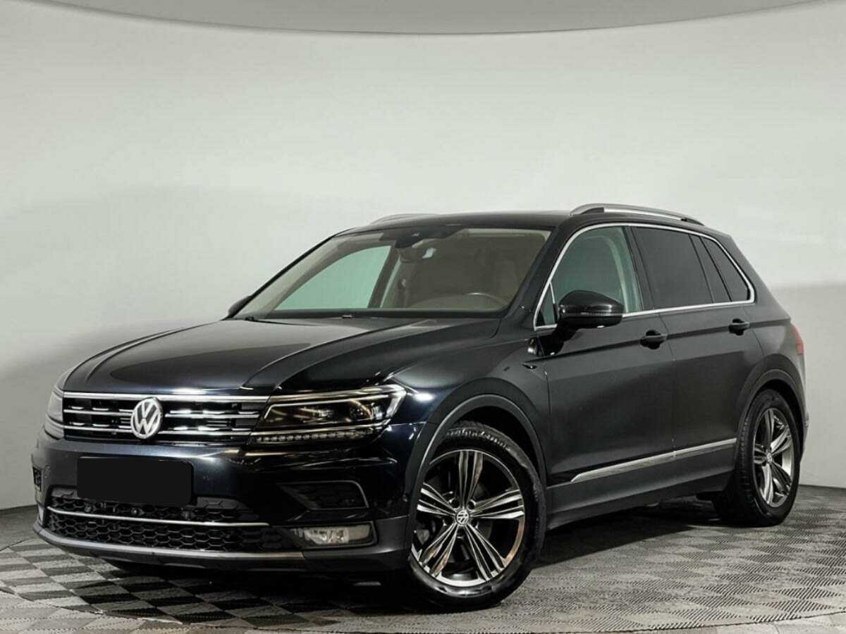 Volkswagen Tiguan б/у, 2017, Роботизированная. Посмотреть фото