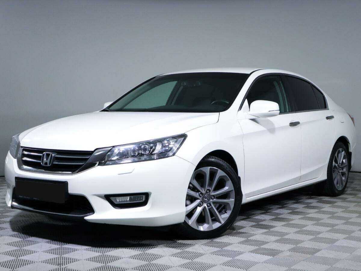 Honda Accord б/у, 2013, Автоматическая. Фото: #0