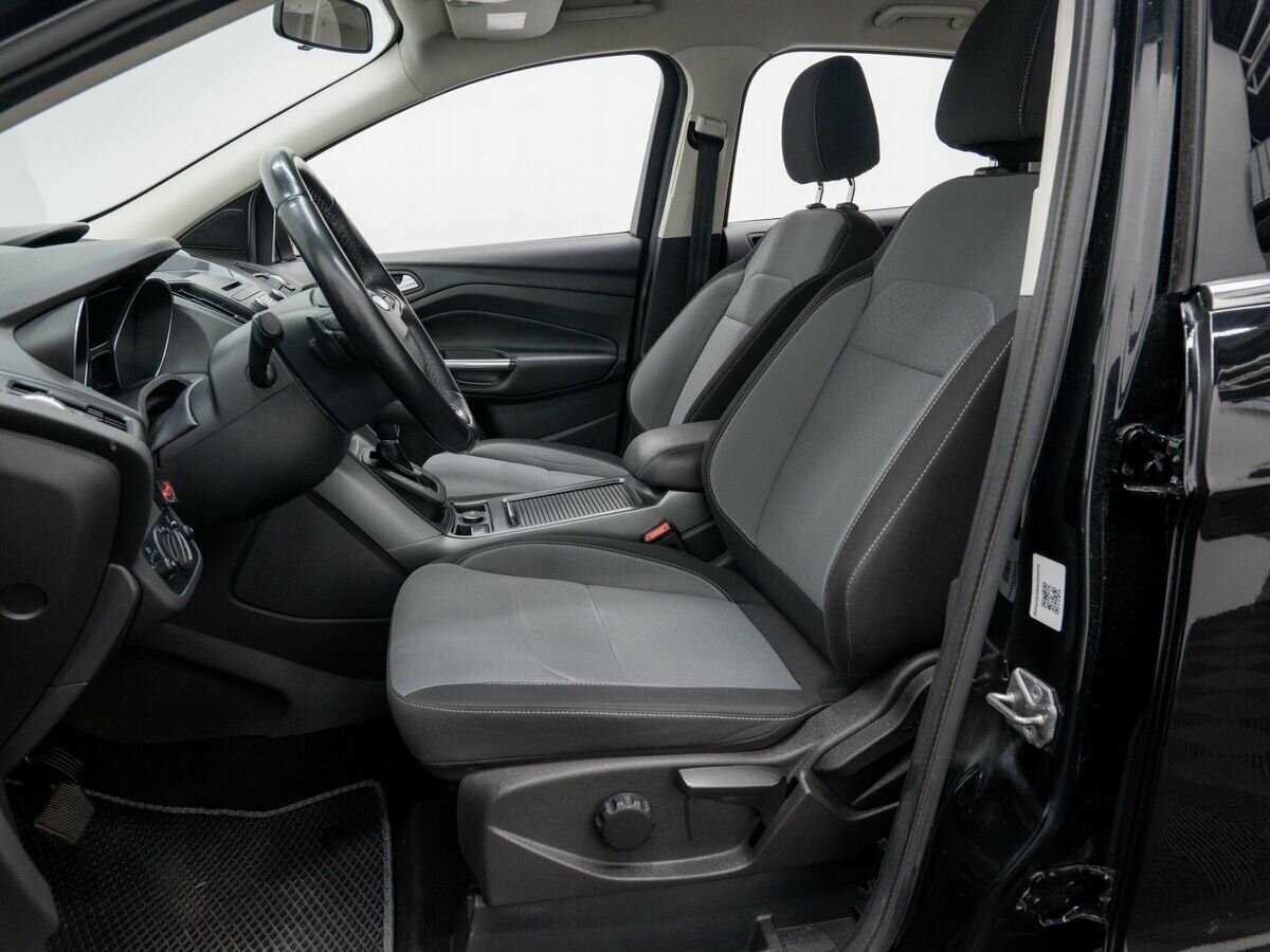 Ford Kuga б/у, 2016, Автоматическая. Фото: #13