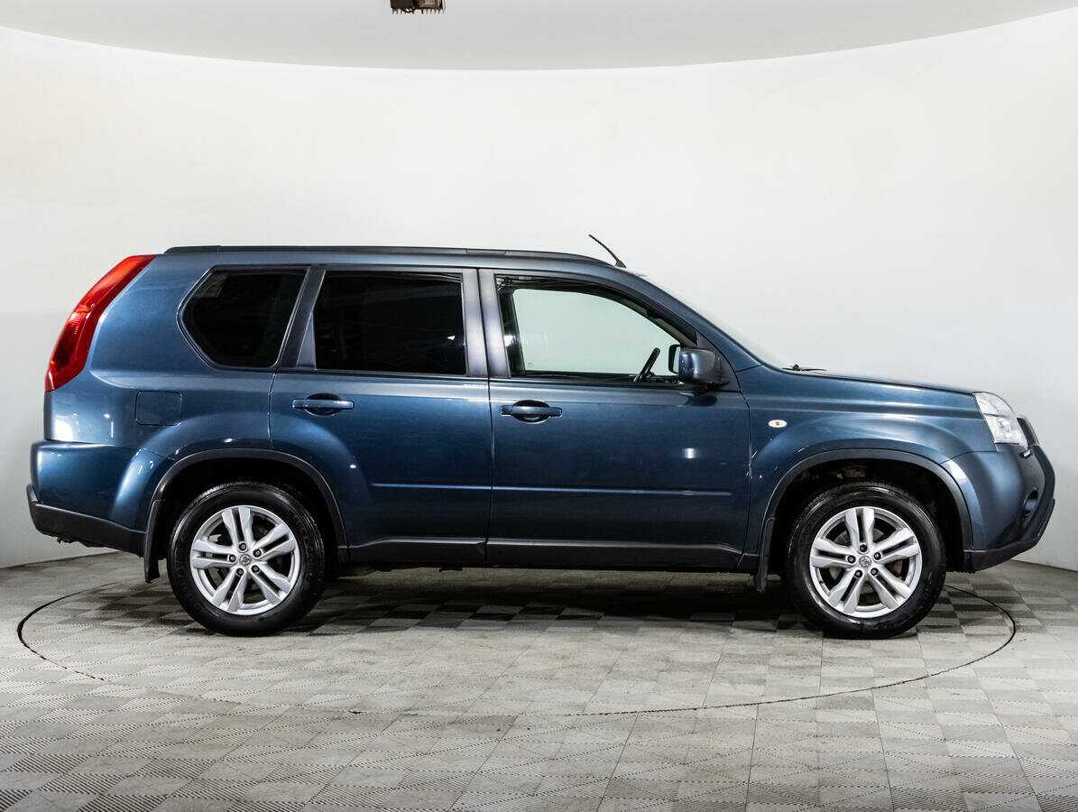Nissan X-Trail б/у, 2014, Механическая. Фото: #3