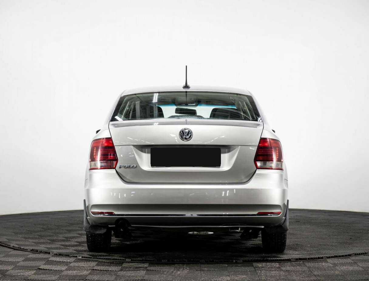 Volkswagen Polo б/у, 2020, Механическая. Фото: #4