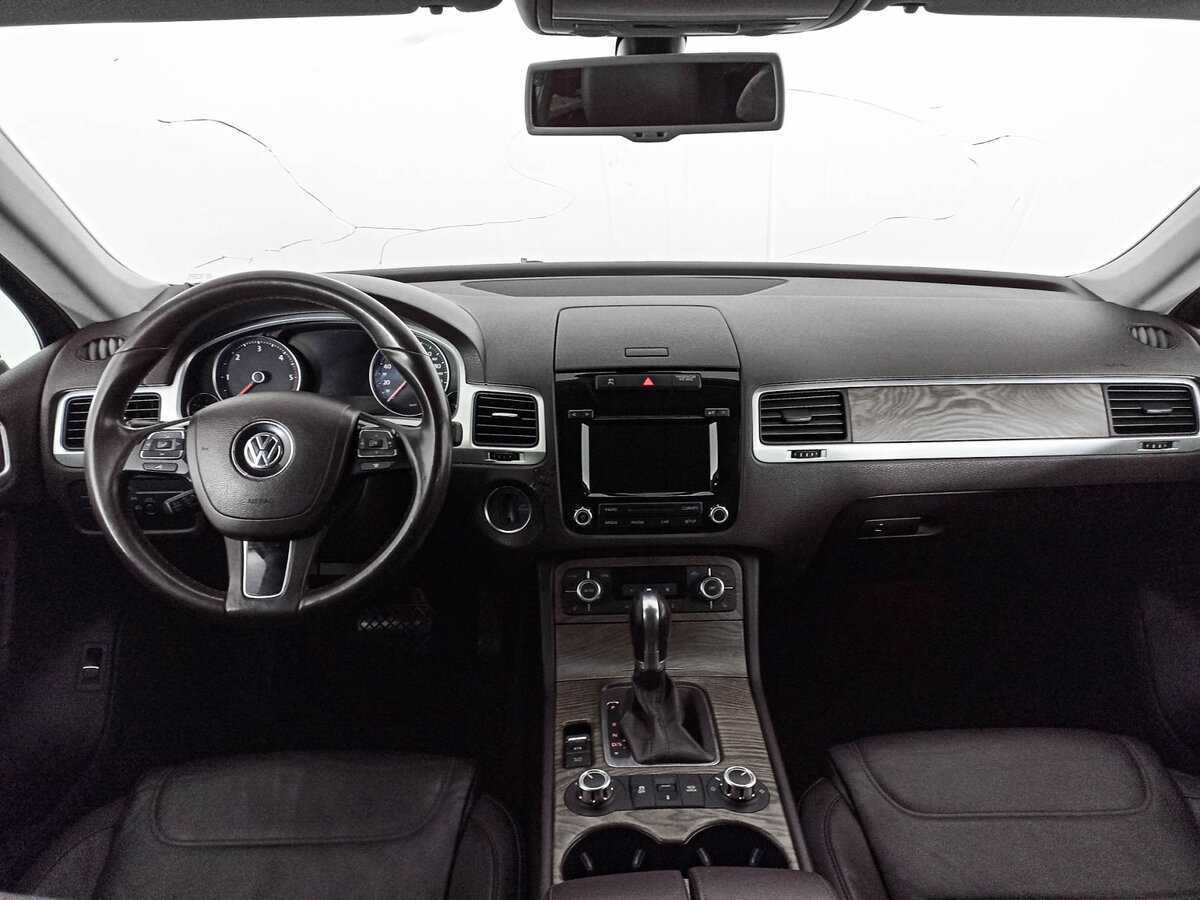 Volkswagen Touareg б/у, 2013, Автоматическая. Фото: #11