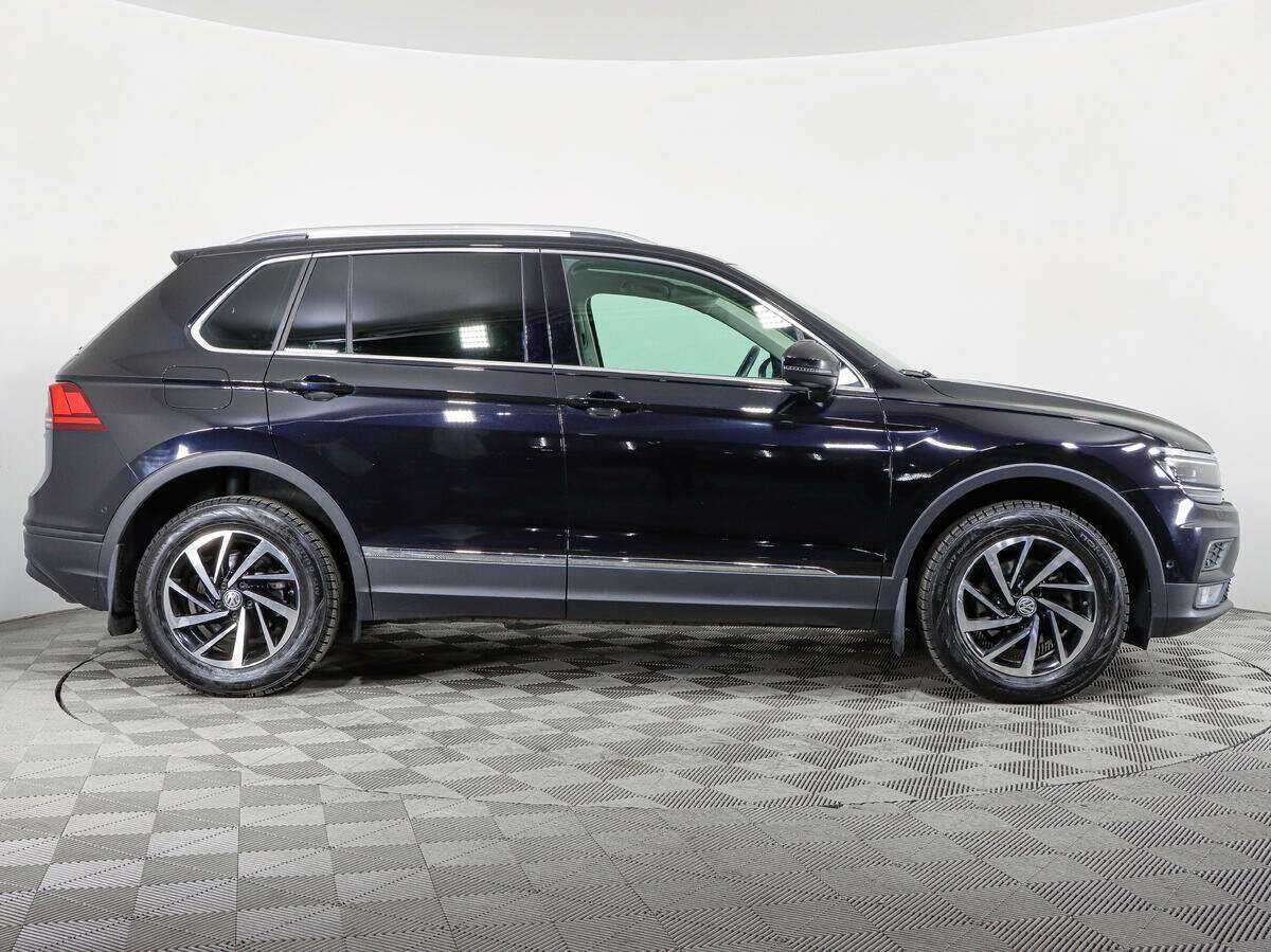 Volkswagen Tiguan б/у, 2018, Роботизированная. Фото: #3