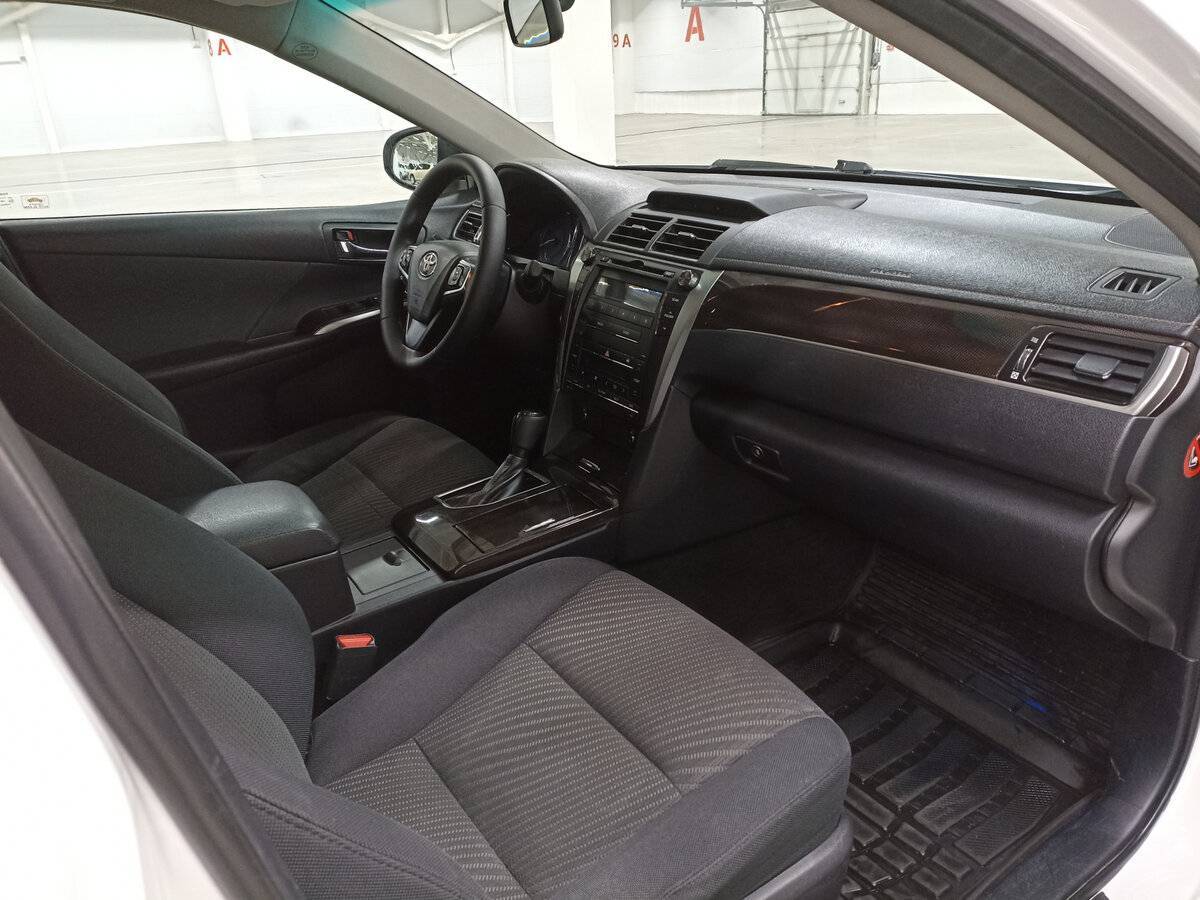 Toyota Camry б/у, 2016, Автоматическая. Фото: #10
