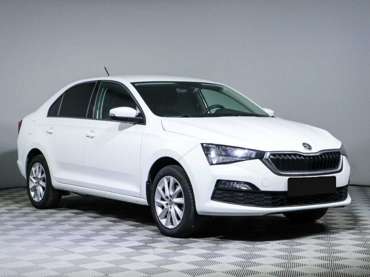 Skoda Rapid б/у, 2021, Автоматическая. Фото: #2
