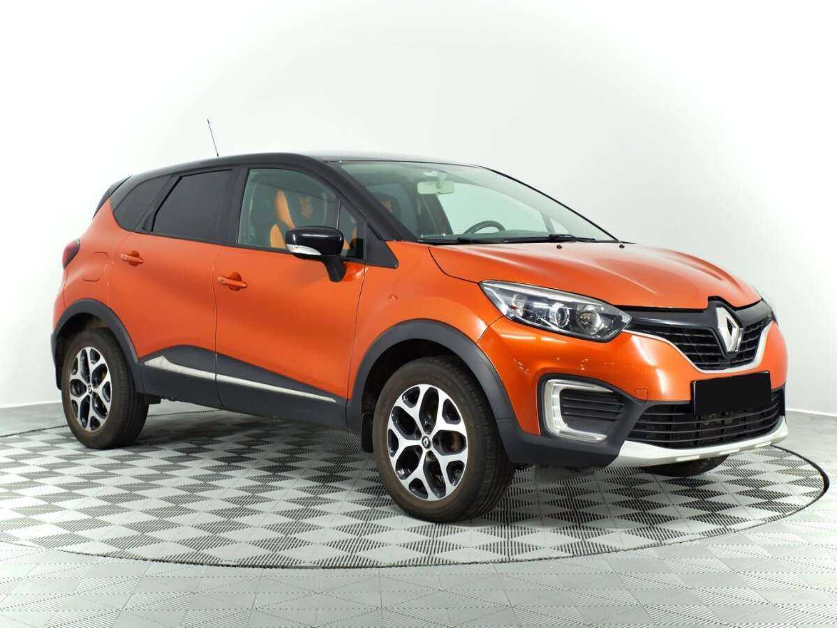 Renault Kaptur б/у, 2016, Автоматическая. Фото: #2