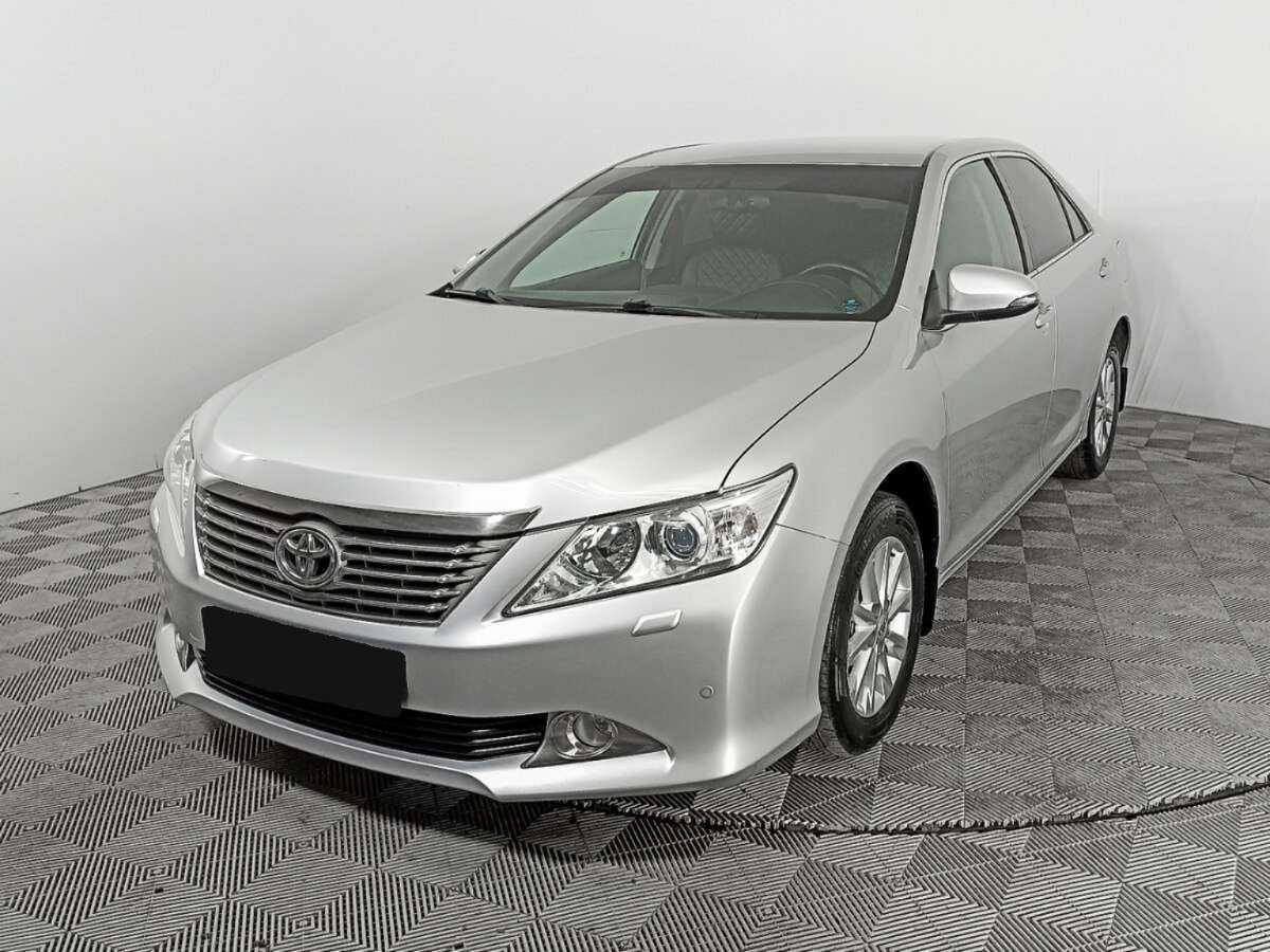Toyota Camry б/у, 2014, Автоматическая. Фото: #0