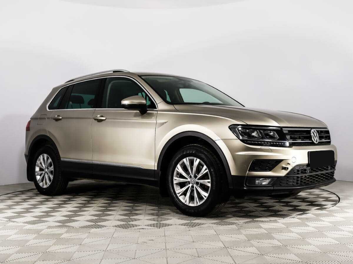 Volkswagen Tiguan б/у, 2017, Роботизированная. Фото: #2