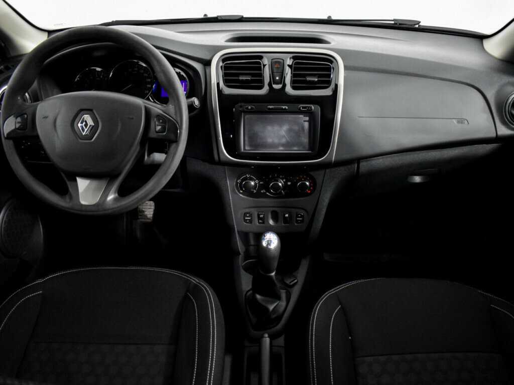 Renault Logan б/у, 2017, Механическая. Фото: #10